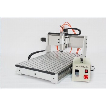 Miniature engraving machine